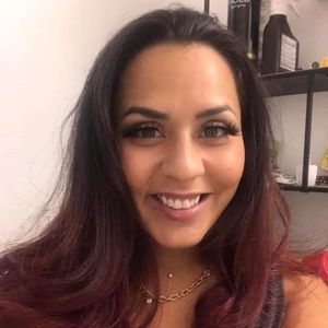 Meet your Posher, Valerie